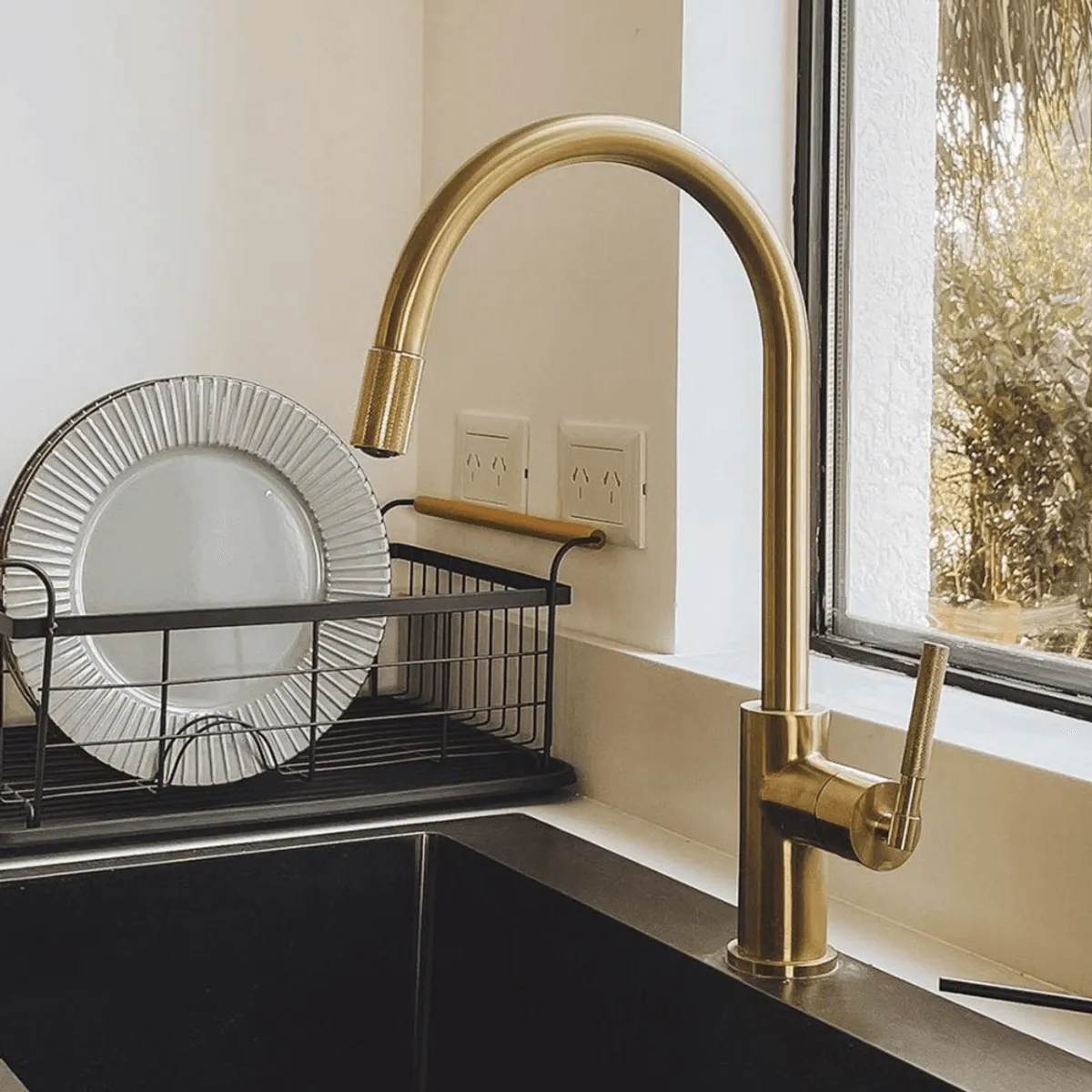 Grifería Peirano Fabric Gold Cocina Monocomando Dorado