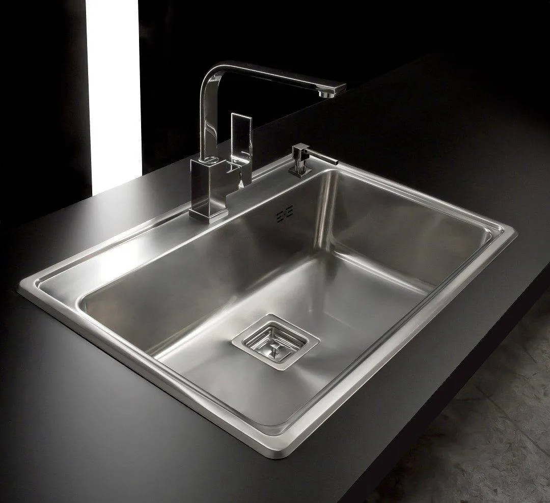 JOHNSON -QUADRA MAX Q71 A BACHA SIMPLE A.INOX. 304 (71x48.2x17.5 )